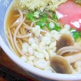 しめじとテンカス入りのあんかけ蕎麦